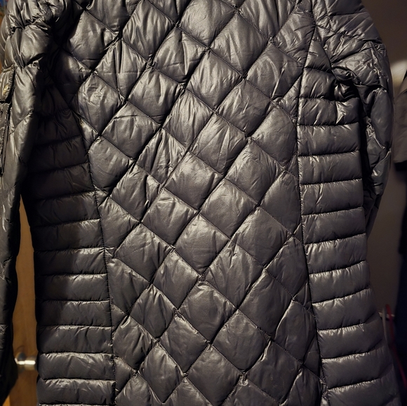 Jacket - Picture 2 of 4